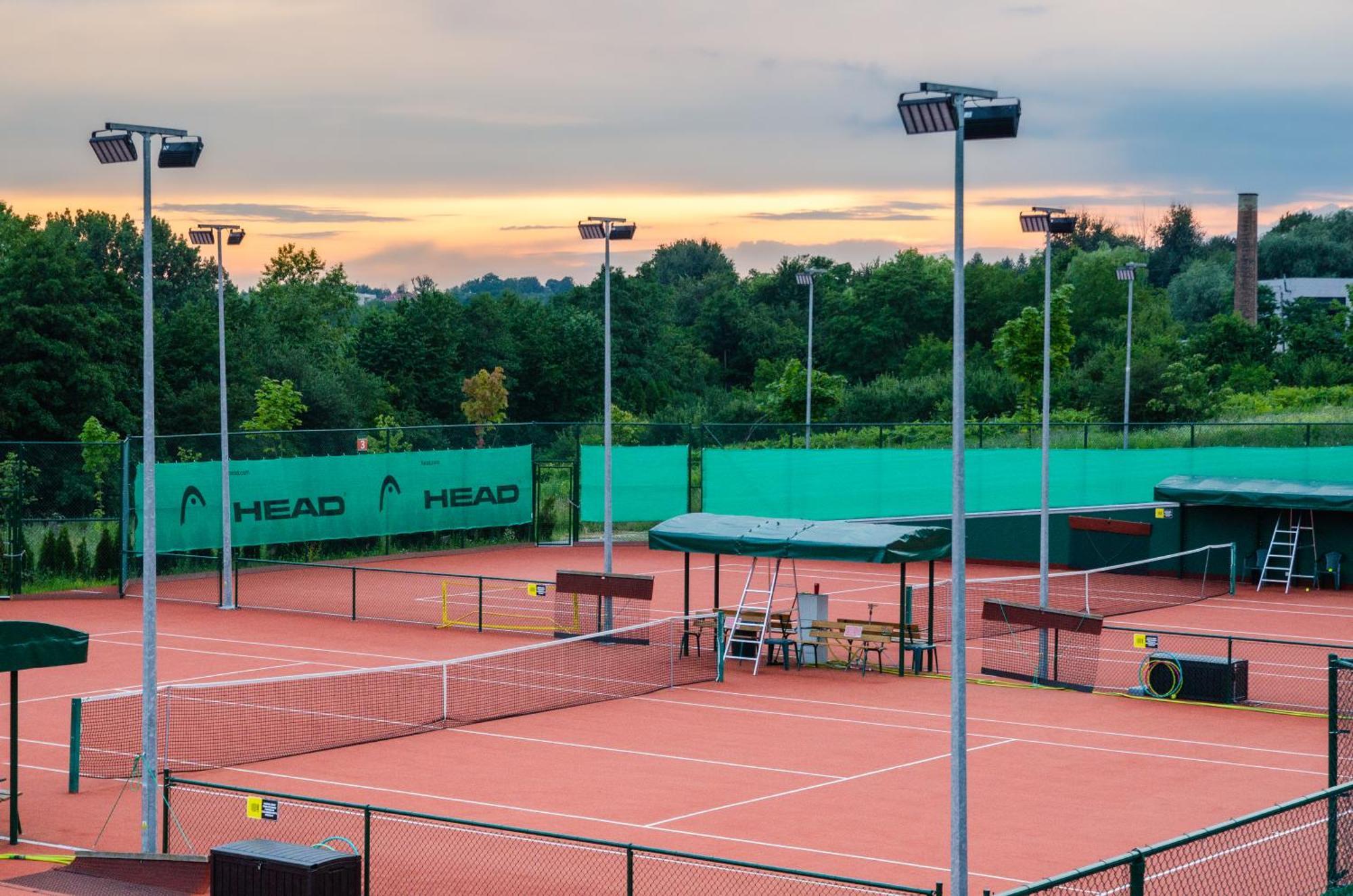 Tennis & Country Club 3*